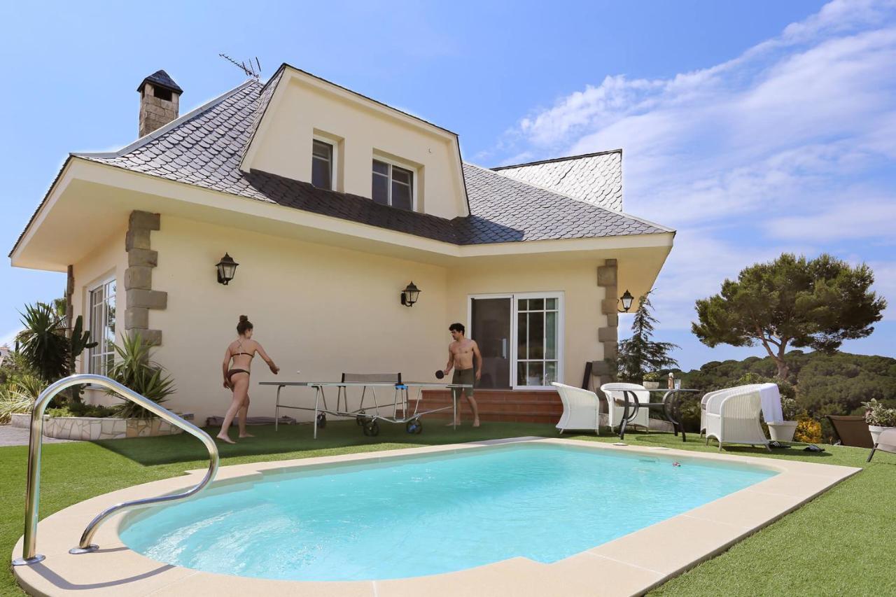 Homestay Villa Estrella - Costa Brava Calella Kültér fotó