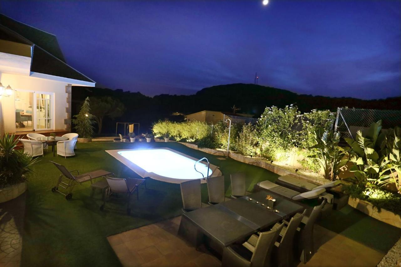 Homestay Villa Estrella - Costa Brava Calella Kültér fotó