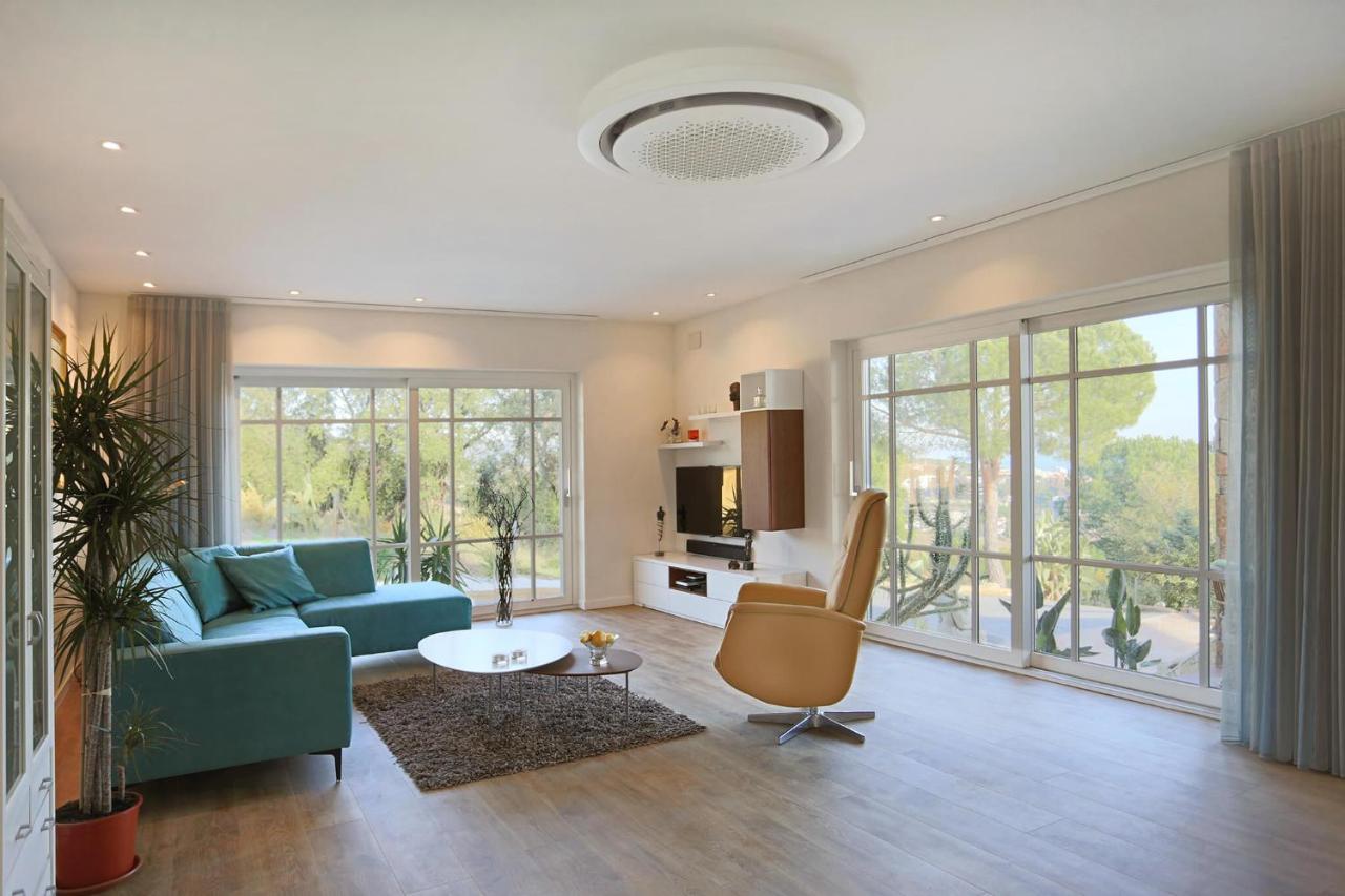 Homestay Villa Estrella - Costa Brava Calella Kültér fotó