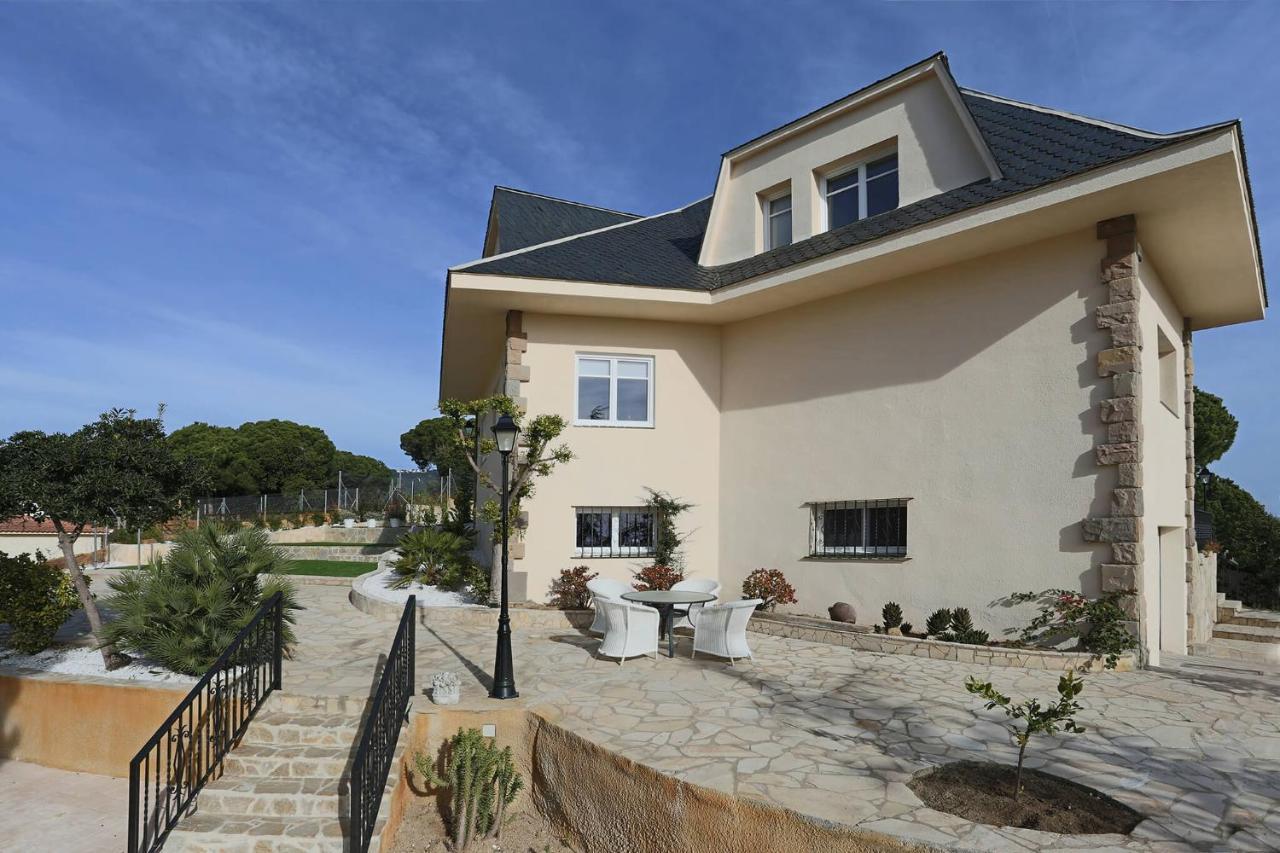 Homestay Villa Estrella - Costa Brava Calella Kültér fotó