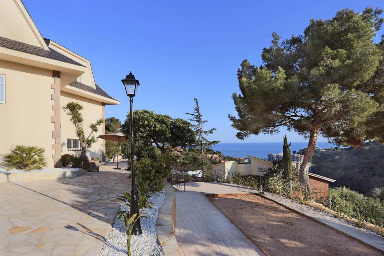Homestay Villa Estrella - Costa Brava Calella Kültér fotó