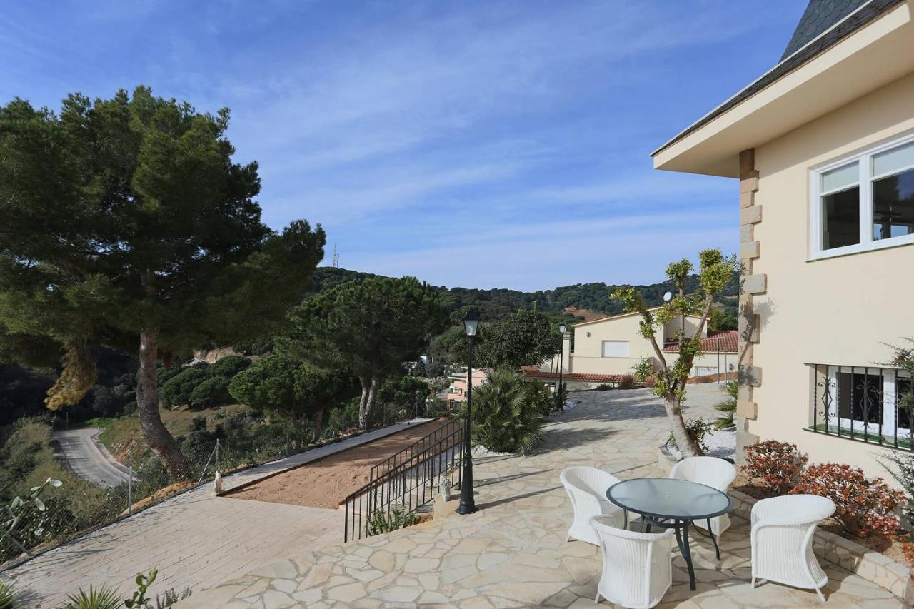 Homestay Villa Estrella - Costa Brava Calella Kültér fotó